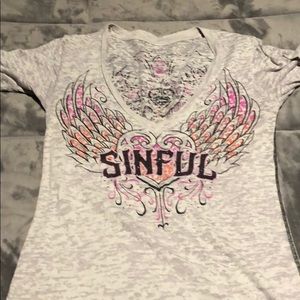 Sinful T-shirt from the BUCKLE.